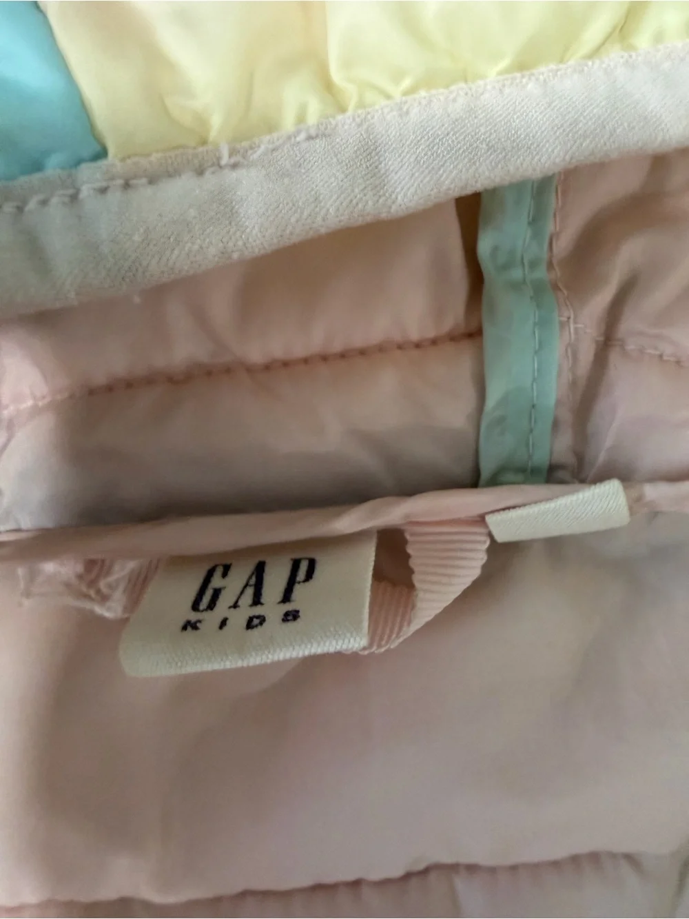 Gap Kids Hooded Puffer Jacket in Pastel Rainbow, Sz 10-11